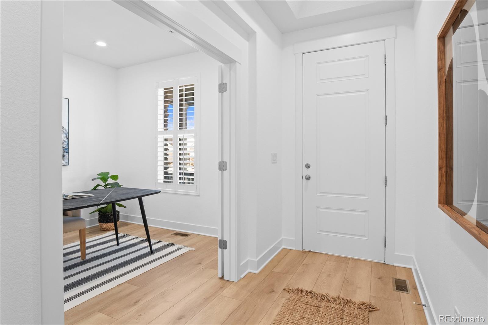 MLS Image #3 for 7950 s flat rock way,aurora, Colorado