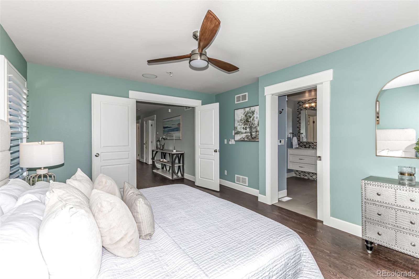MLS Image #27 for 2860  emporia court,denver, Colorado