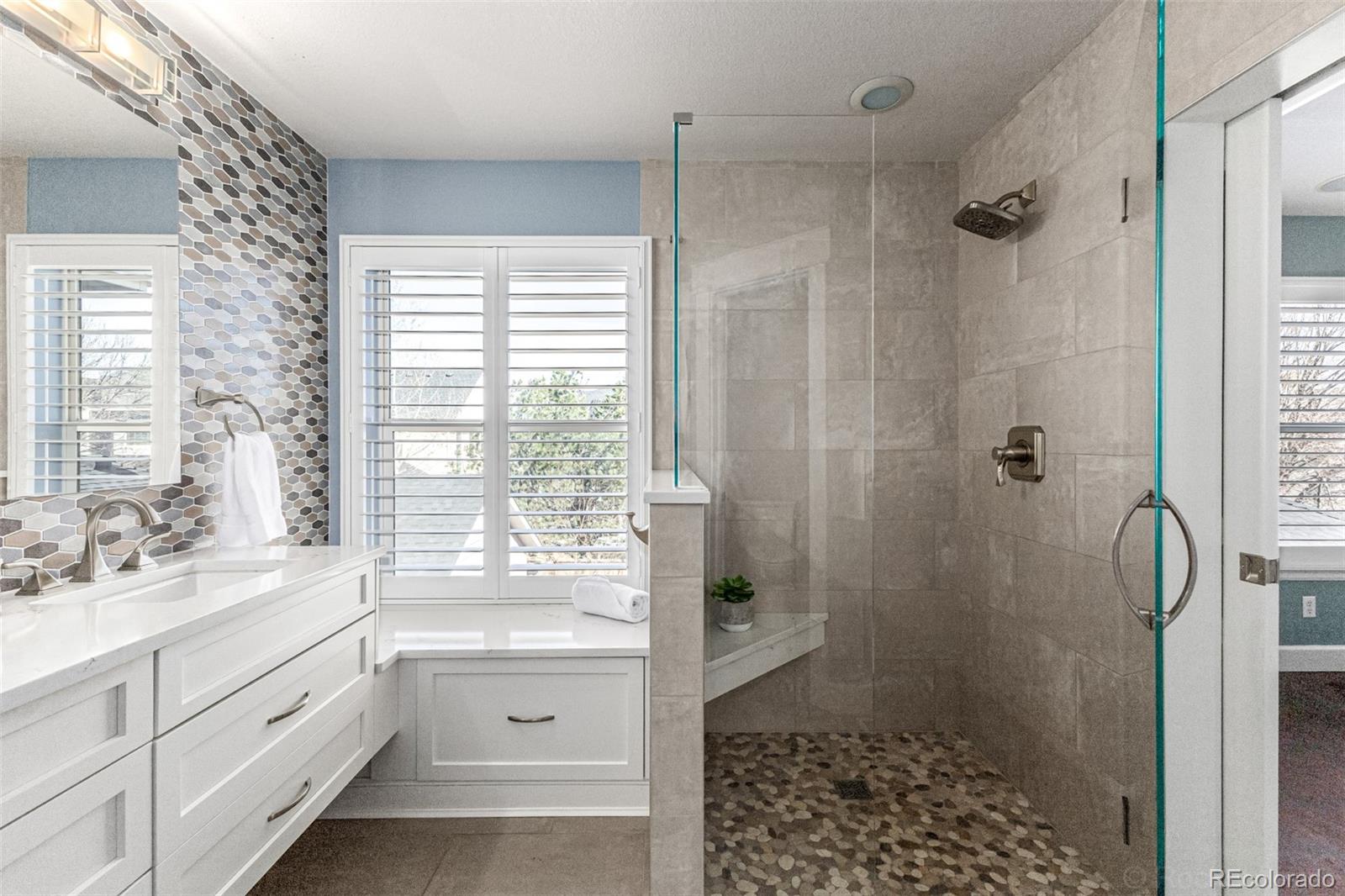 MLS Image #29 for 2860  emporia court,denver, Colorado
