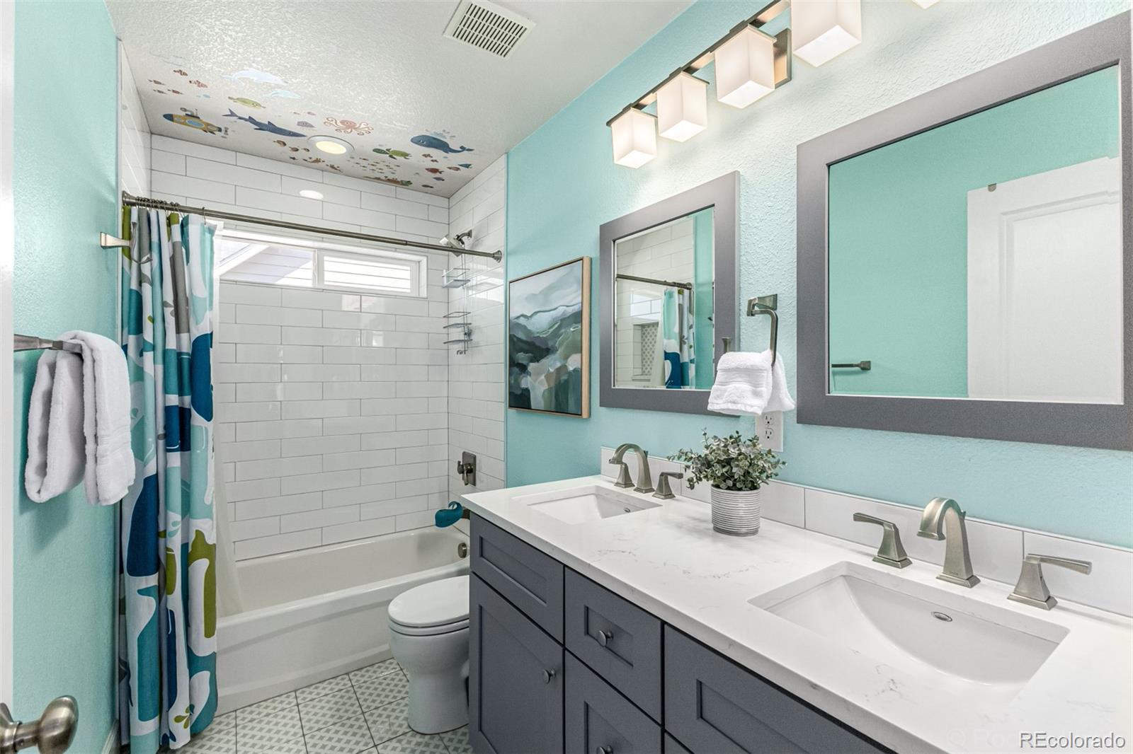 MLS Image #37 for 2860  emporia court,denver, Colorado
