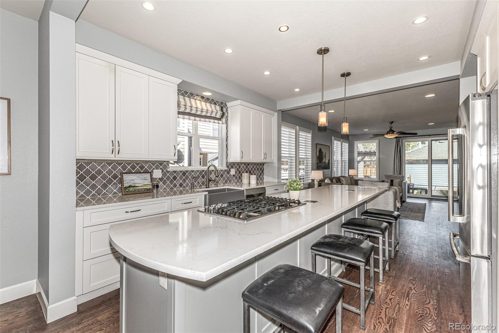 MLS Image #6 for 2860  emporia court,denver, Colorado