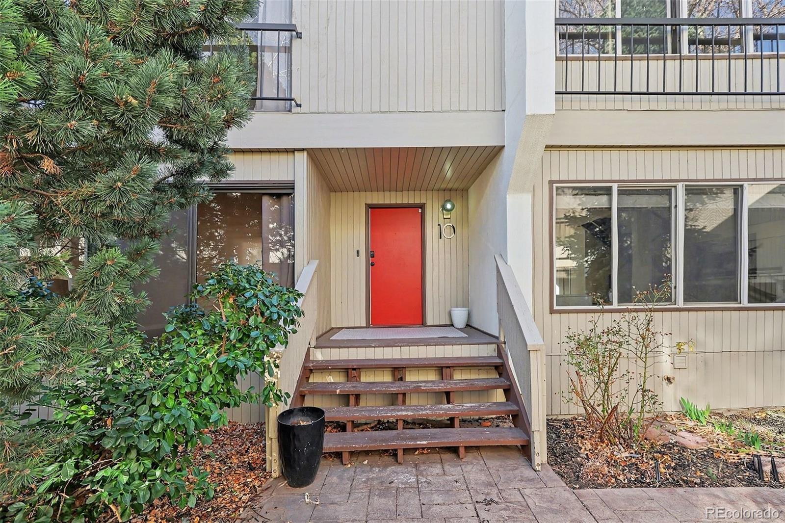 MLS Image #1 for 935 n pennsylvania street 10,denver, Colorado