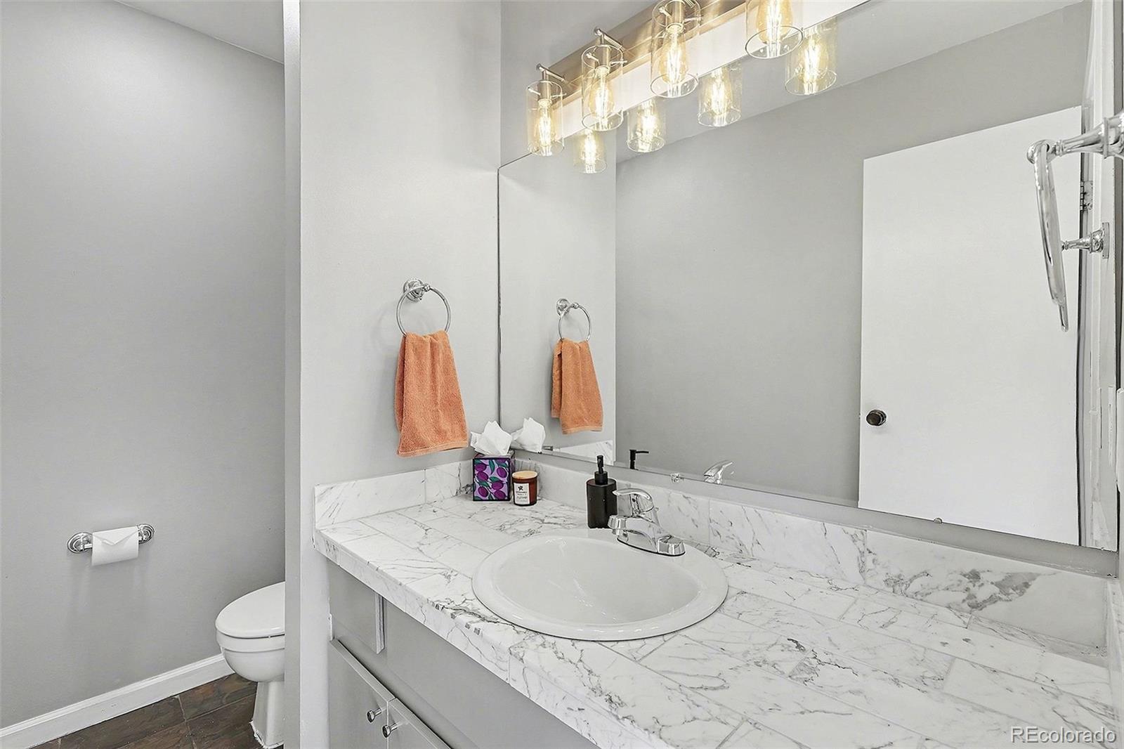MLS Image #11 for 935 n pennsylvania street 10,denver, Colorado