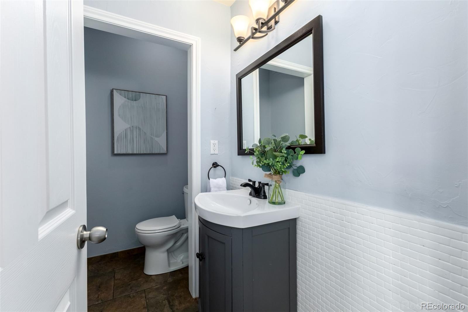 MLS Image #19 for 2913  elmira street,denver, Colorado