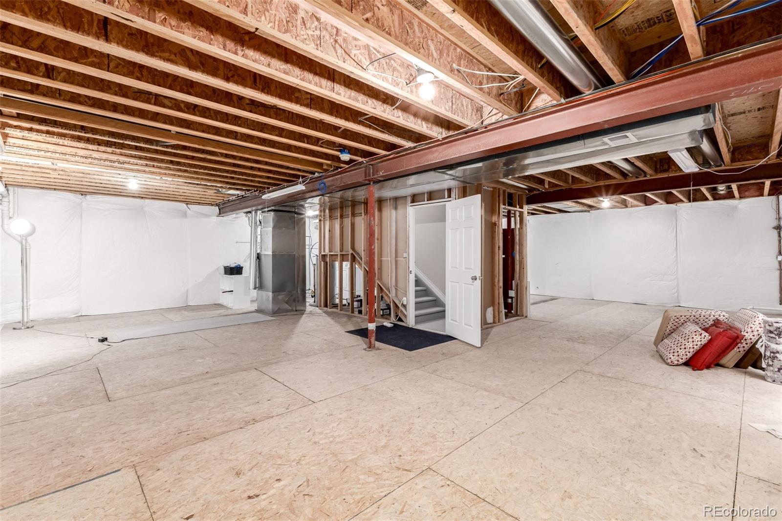 MLS Image #38 for 2913  elmira street,denver, Colorado