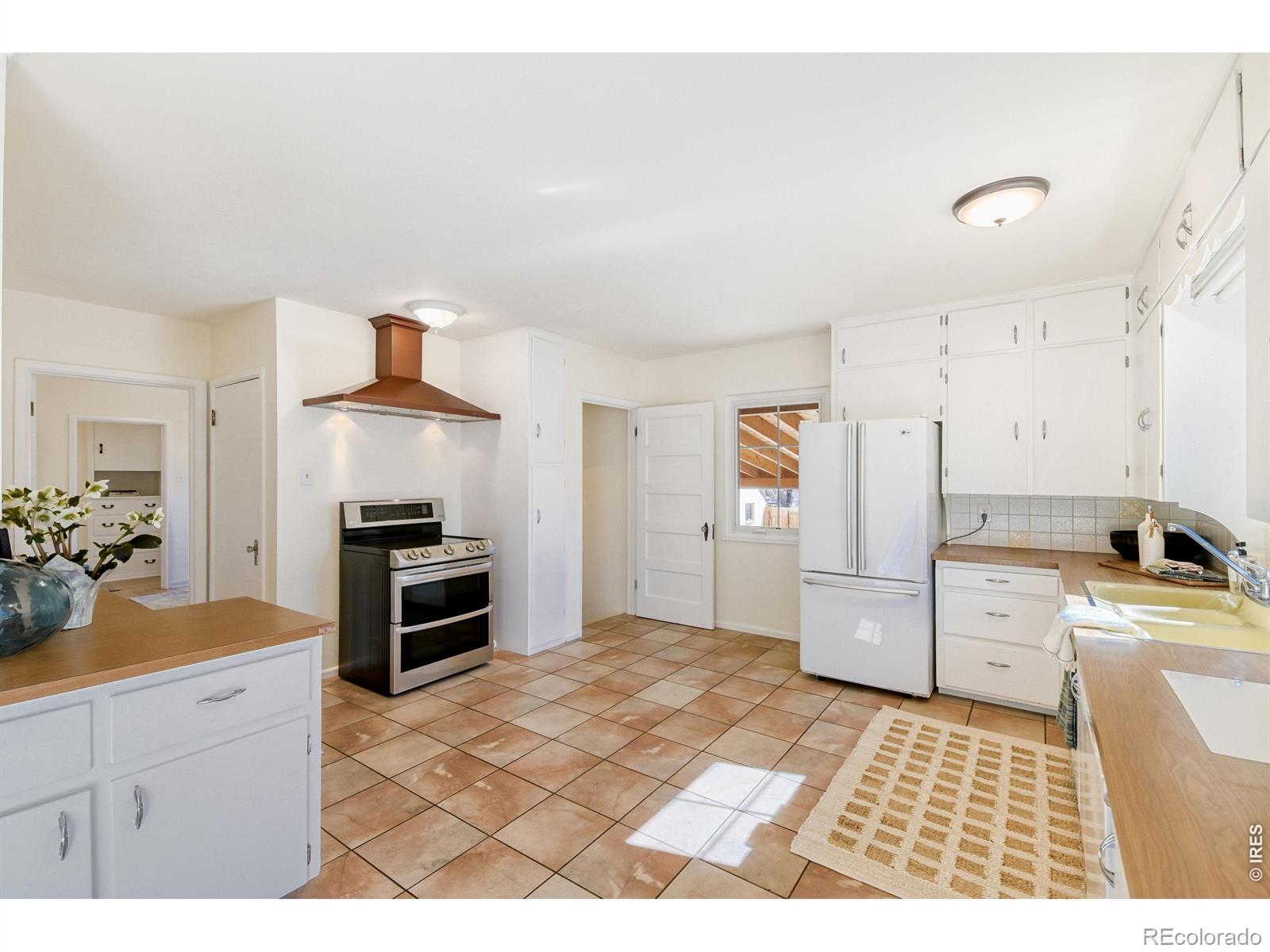 MLS Image #10 for 3086  11th street,boulder, Colorado