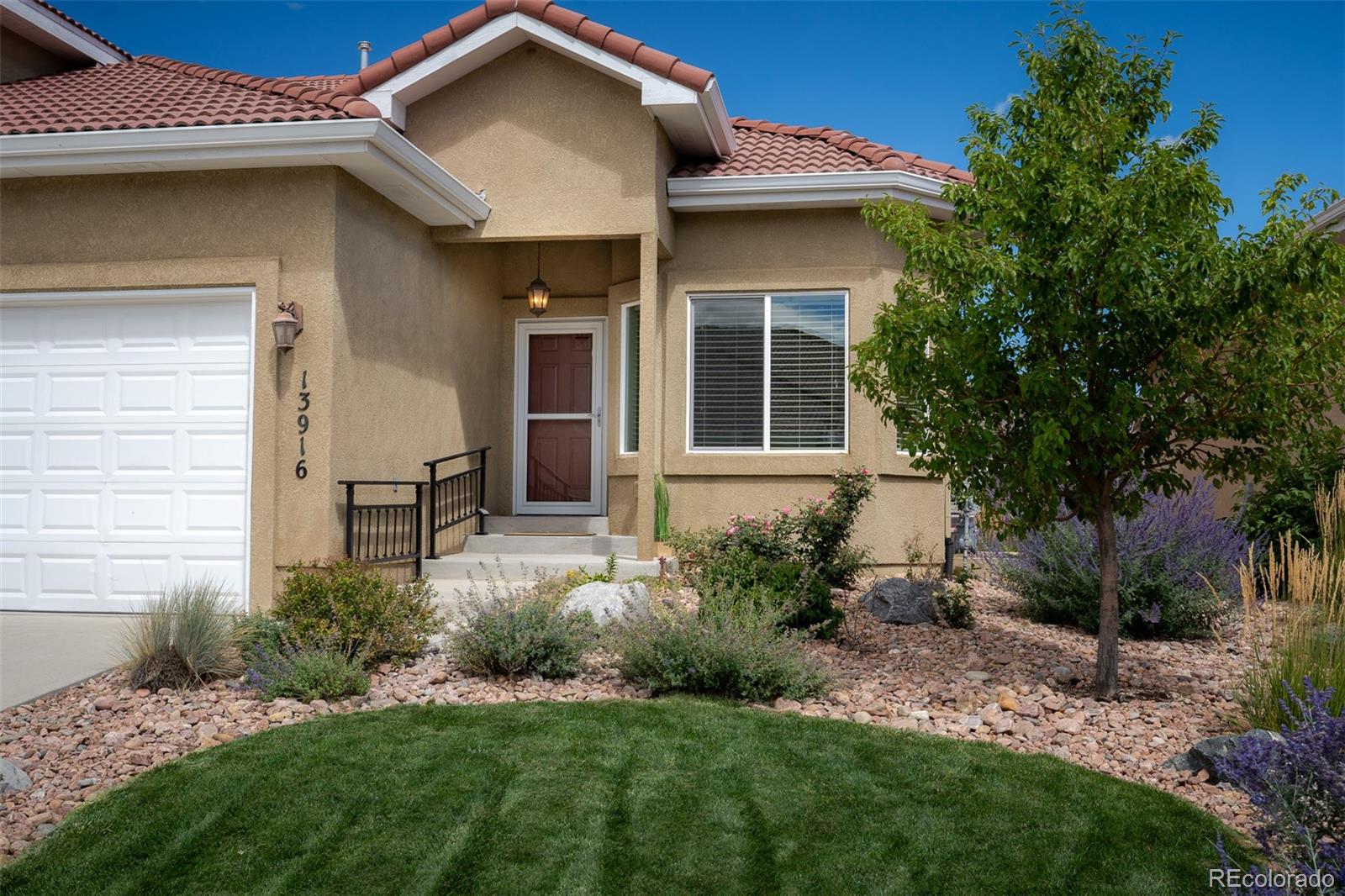 MLS Image #1 for 13916  paradise villas grove ,colorado springs, Colorado