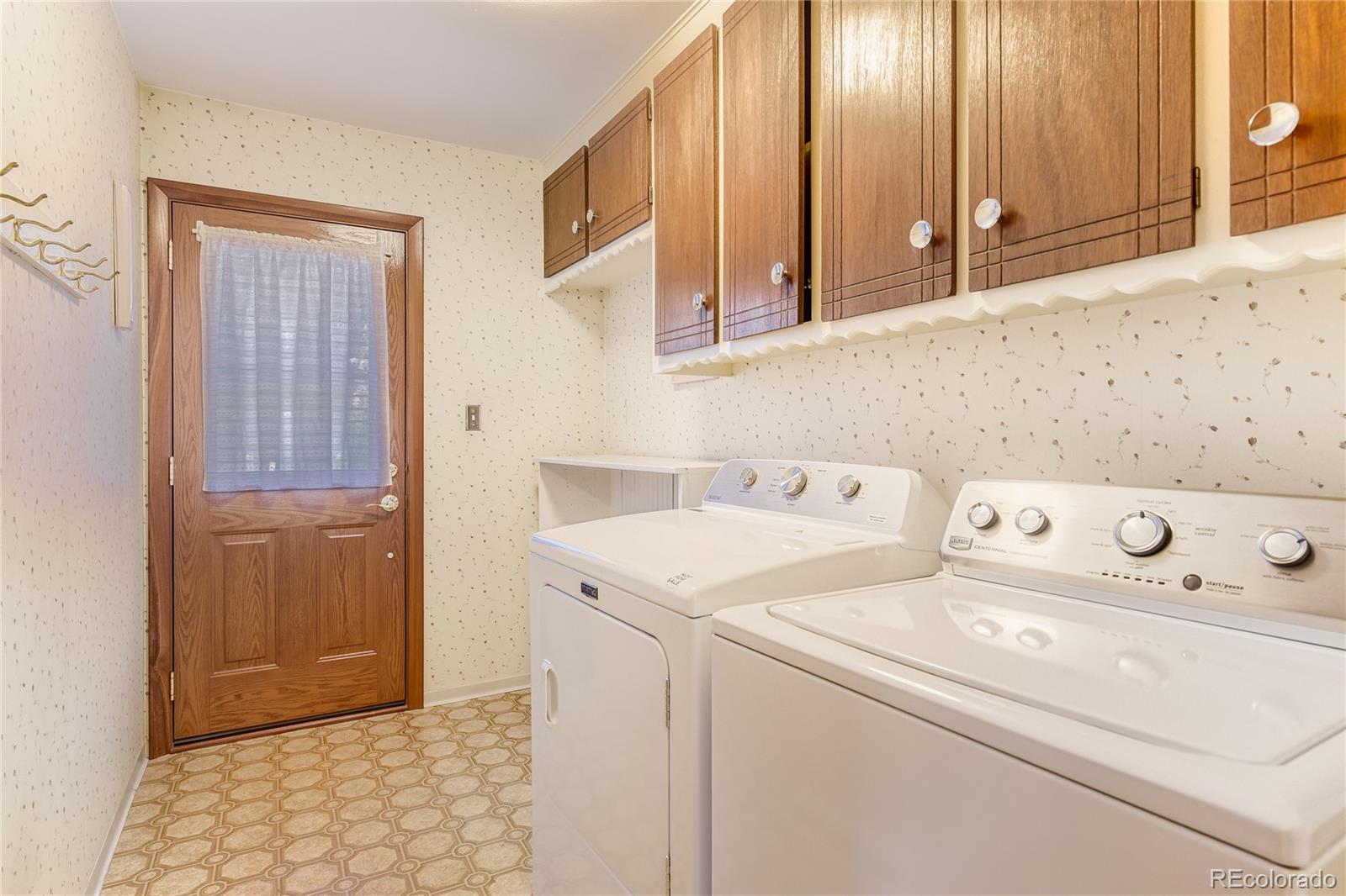MLS Image #21 for 5890 w plymouth drive,littleton, Colorado