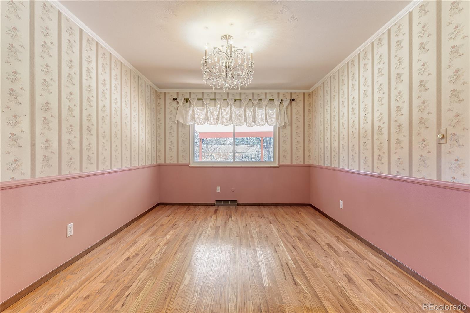 MLS Image #5 for 5890 w plymouth drive,littleton, Colorado