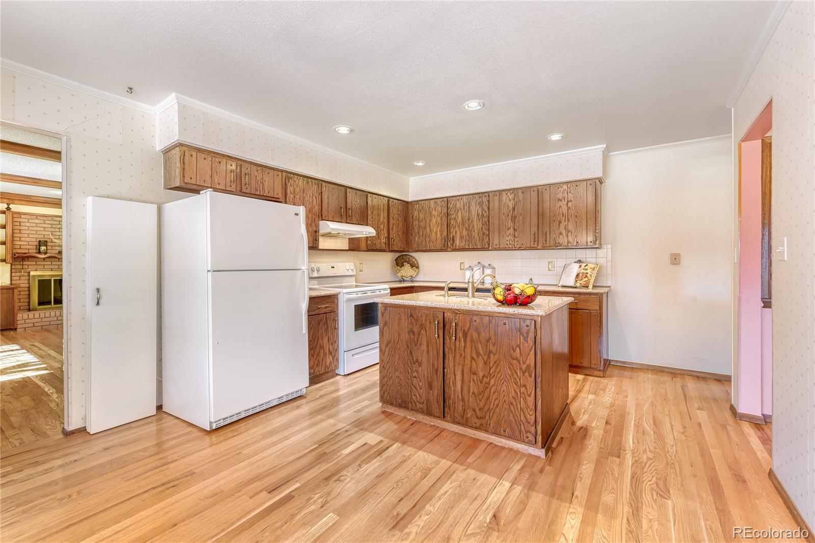 MLS Image #7 for 5890 w plymouth drive,littleton, Colorado
