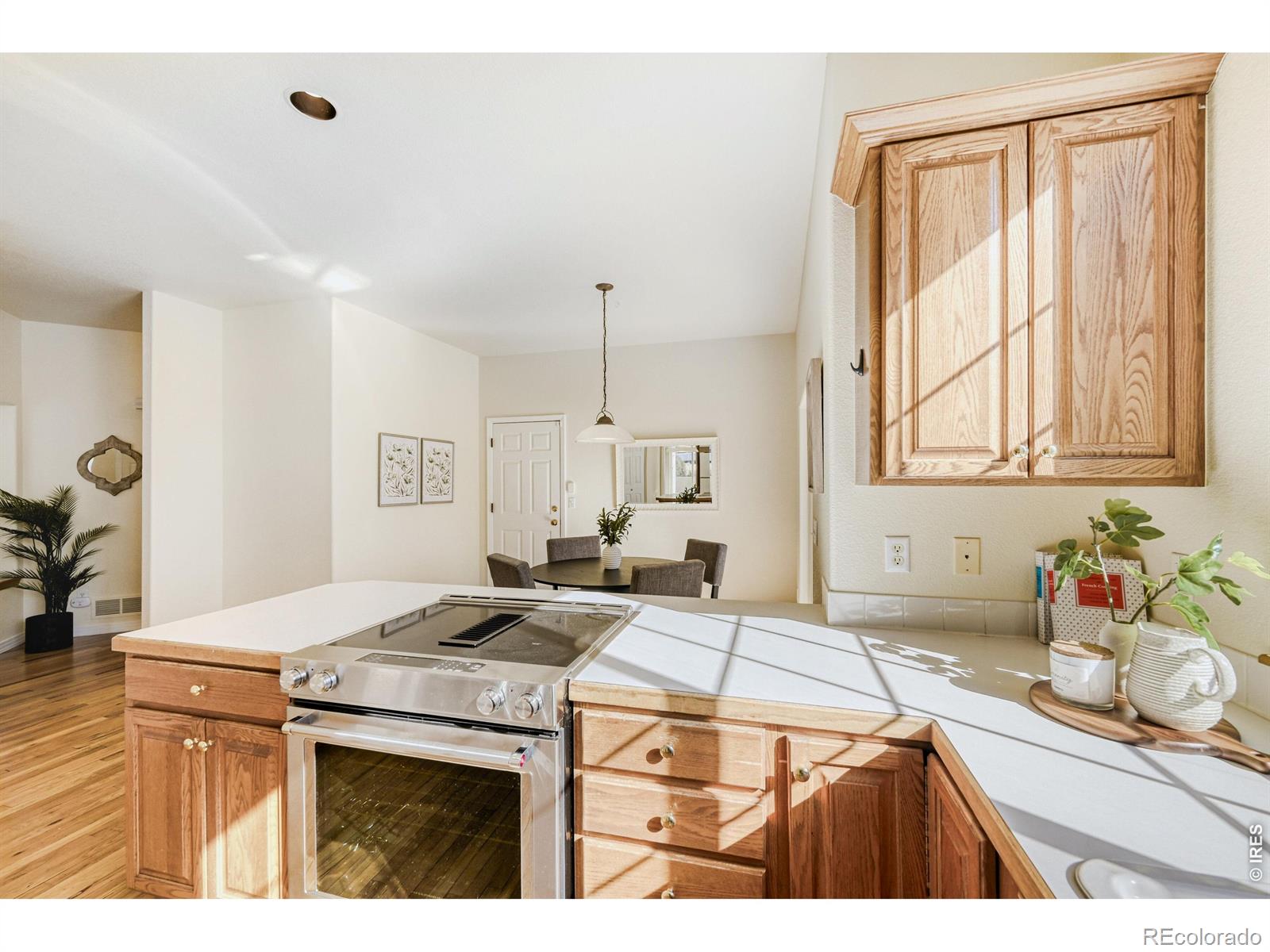 MLS Image #10 for 736  club circle,louisville, Colorado