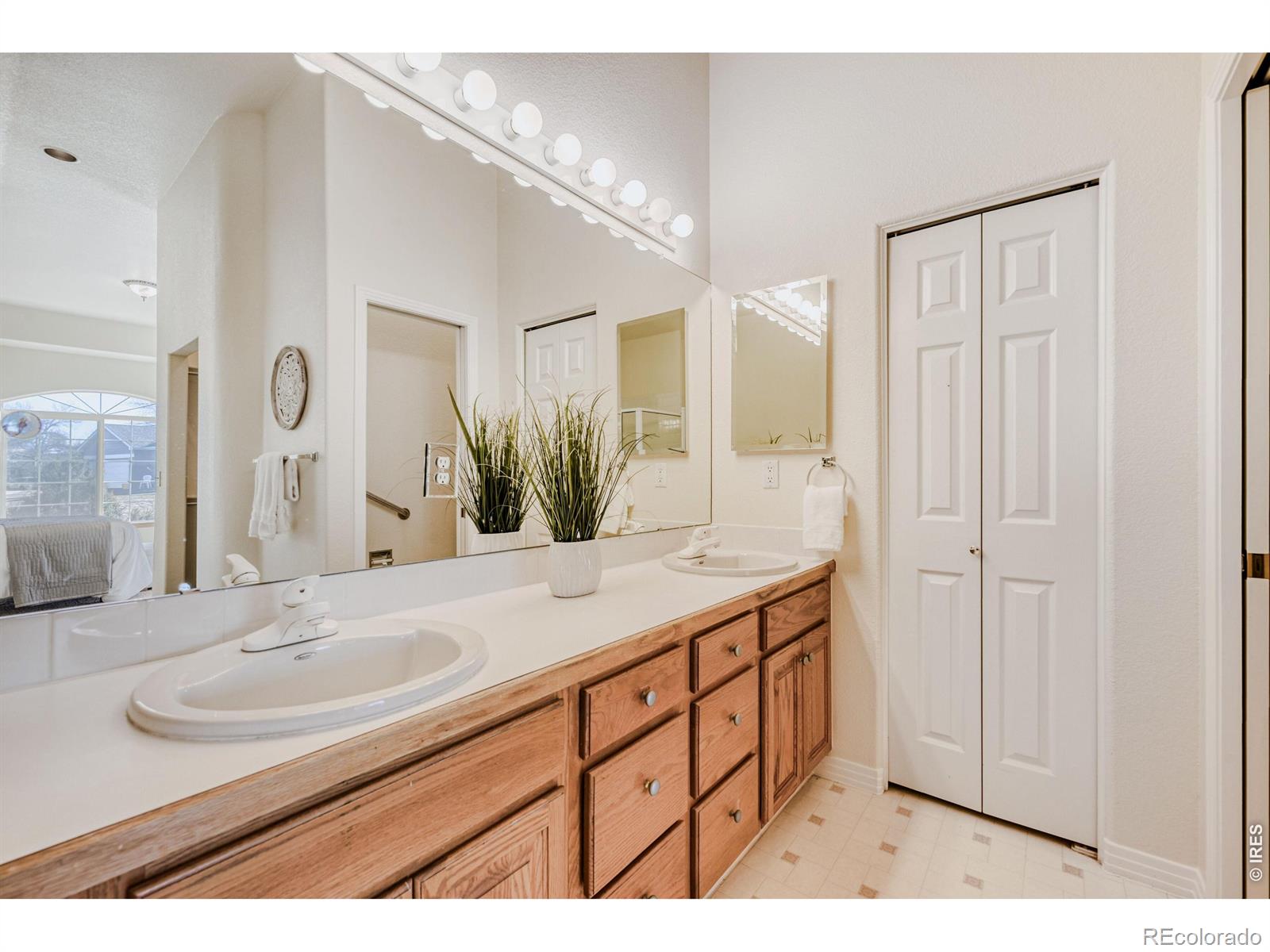 MLS Image #17 for 736  club circle,louisville, Colorado