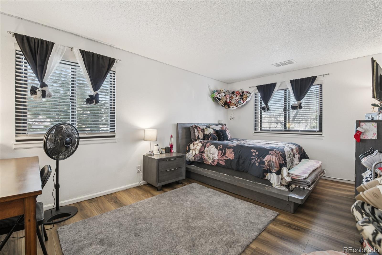 MLS Image #8 for 6388  oak court 205,arvada, Colorado