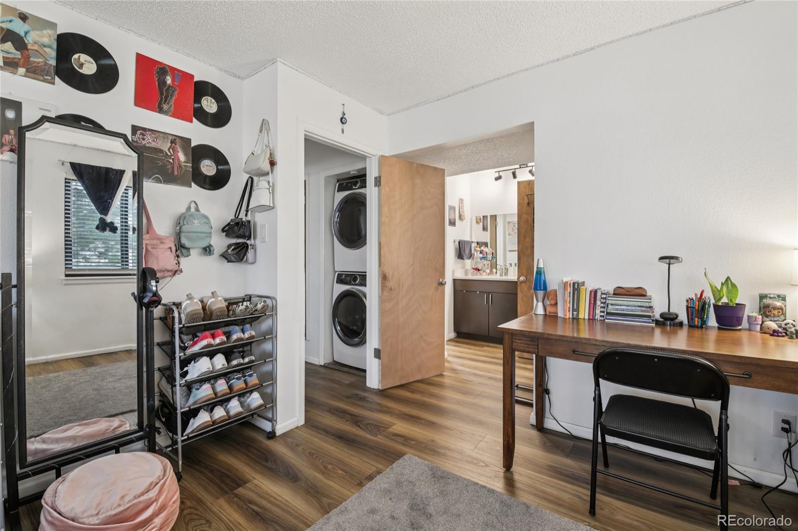 MLS Image #9 for 6388  oak court 205,arvada, Colorado