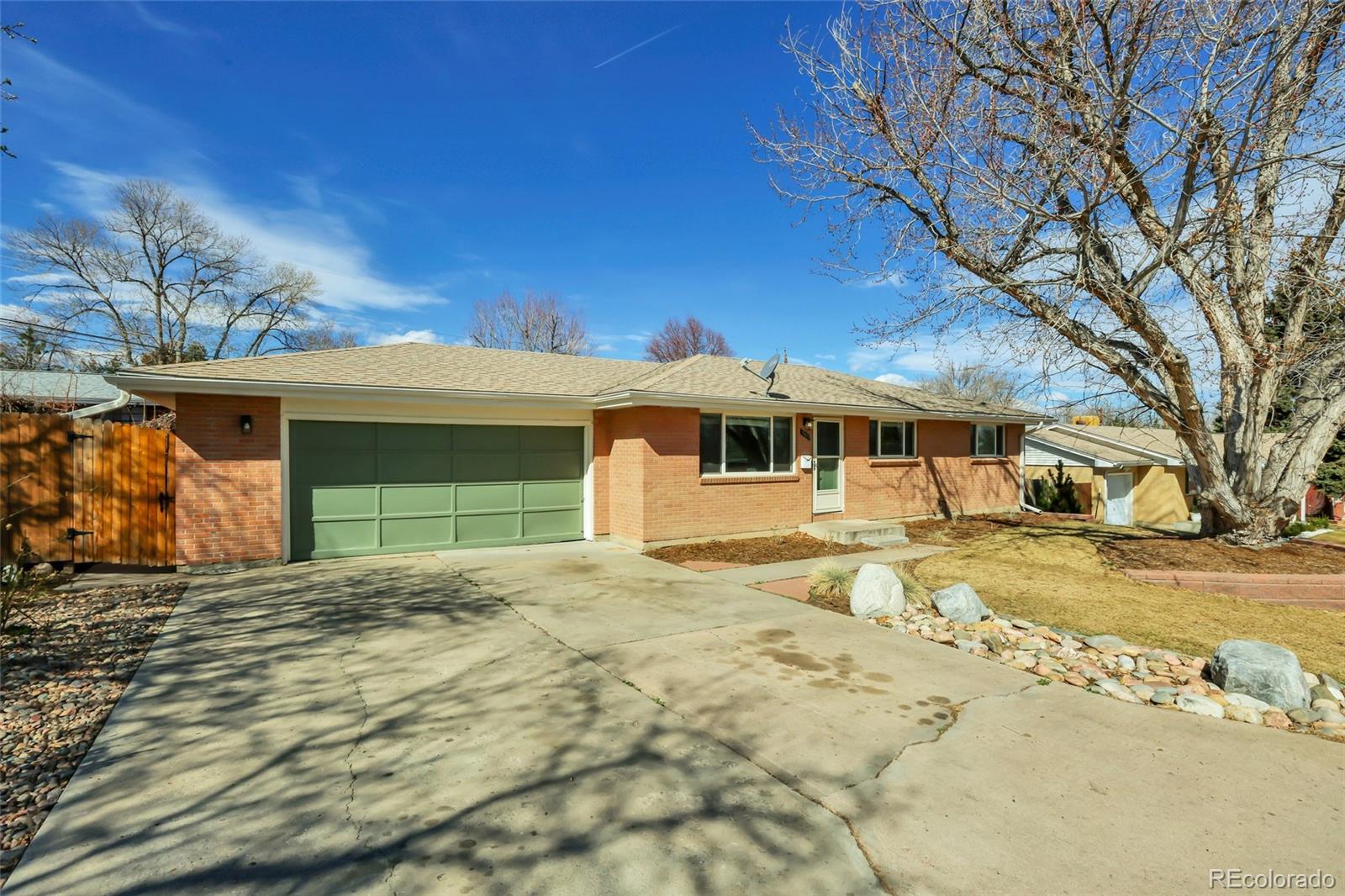 MLS Image #1 for 5429 s lakeview way,littleton, Colorado