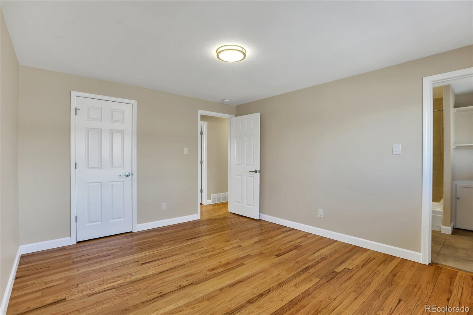 MLS Image #11 for 5429 s lakeview way,littleton, Colorado