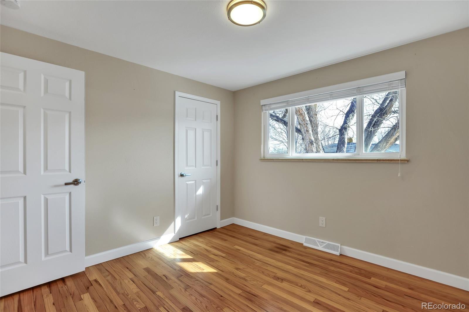 MLS Image #12 for 5429 s lakeview way,littleton, Colorado