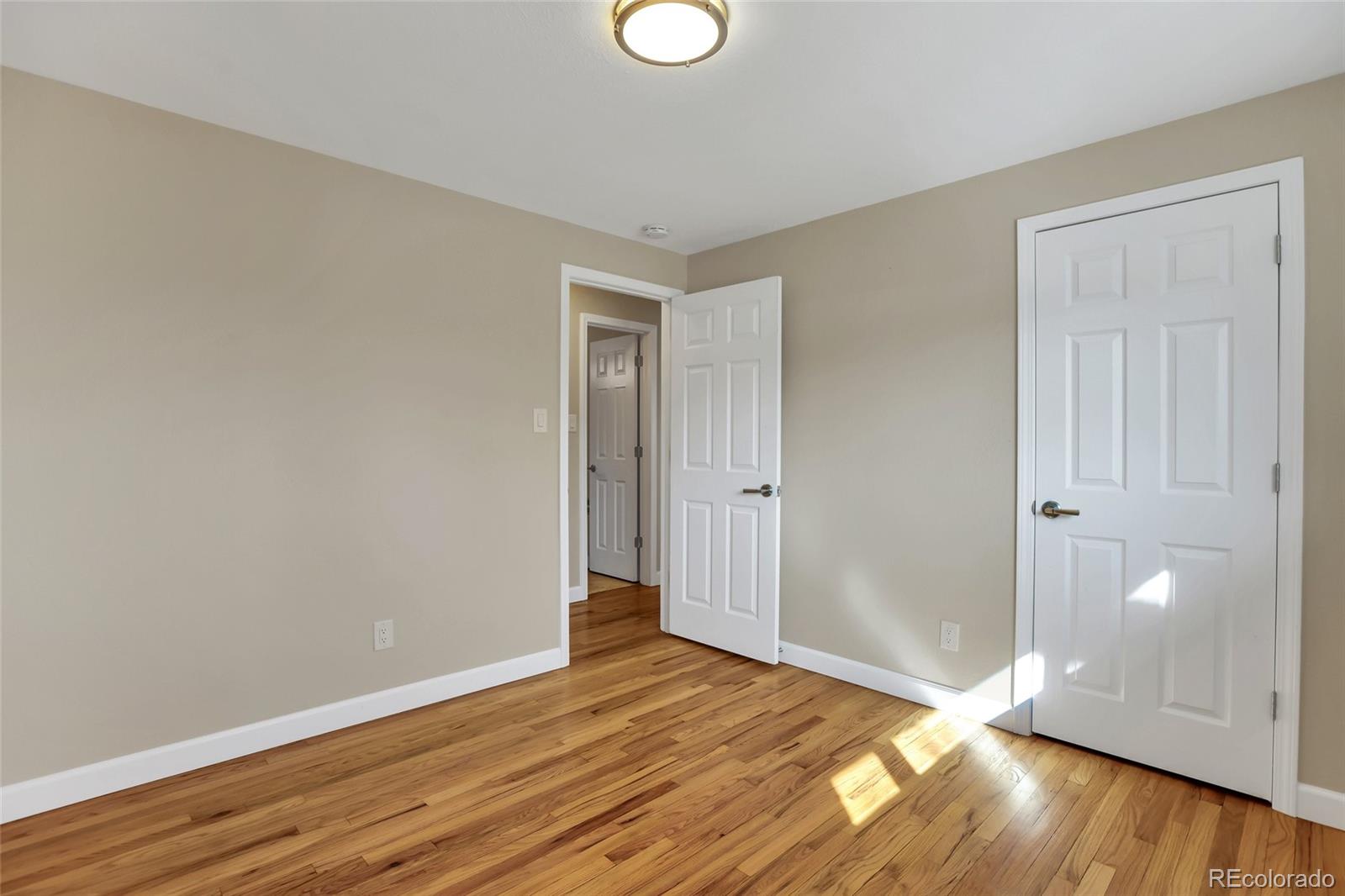 MLS Image #16 for 5429 s lakeview way,littleton, Colorado