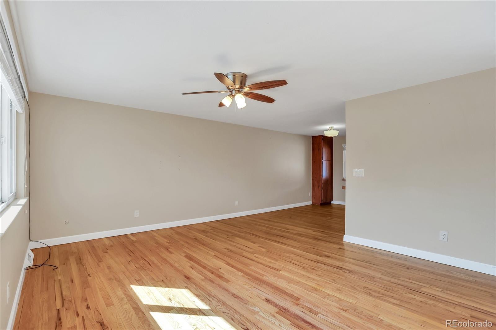 MLS Image #4 for 5429 s lakeview way,littleton, Colorado