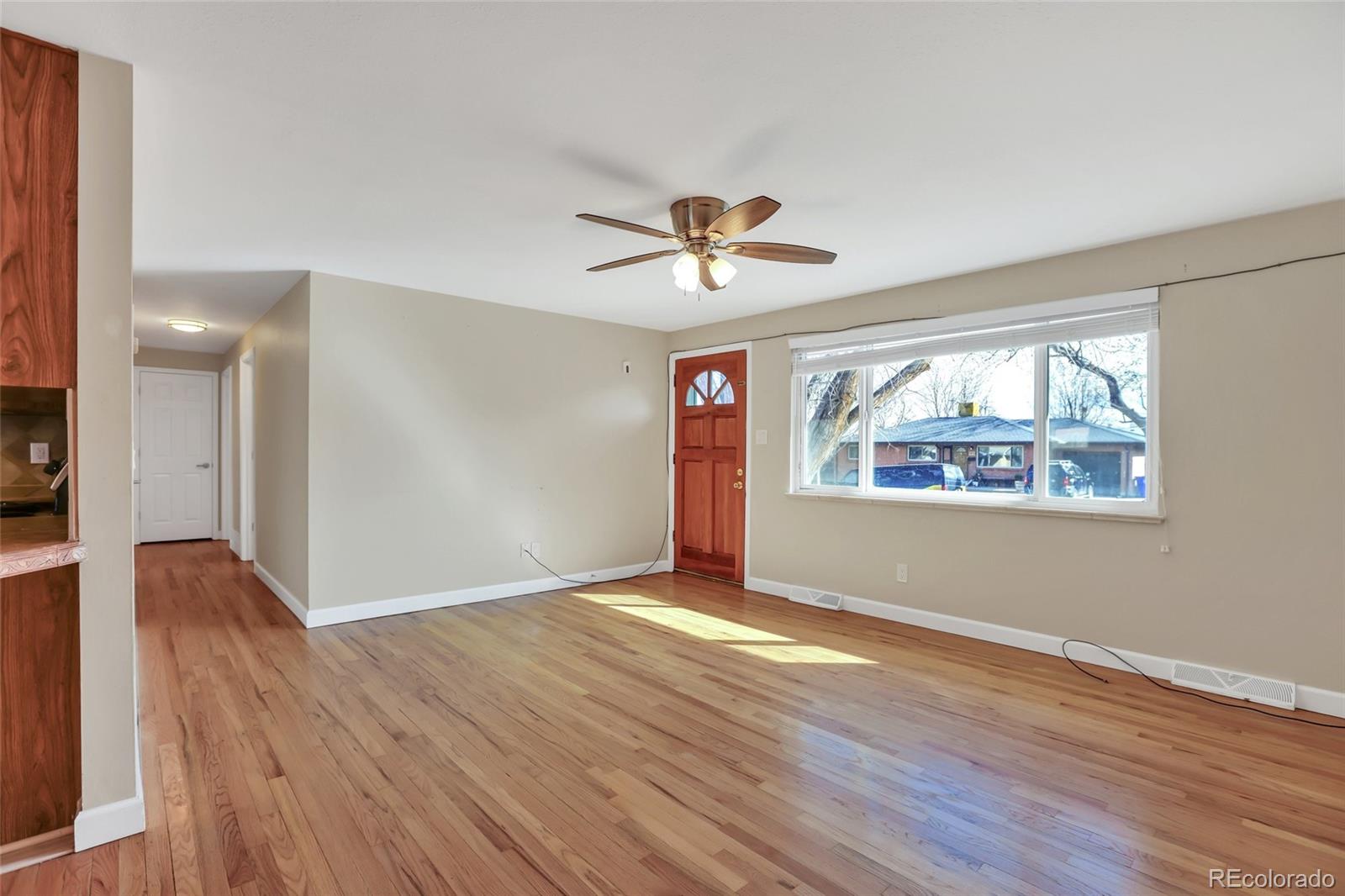 MLS Image #6 for 5429 s lakeview way,littleton, Colorado