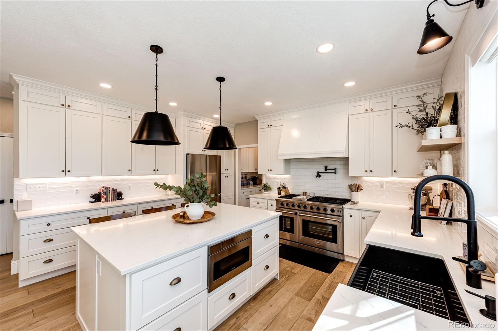 MLS Image #11 for 6163 s ouray way,aurora, Colorado