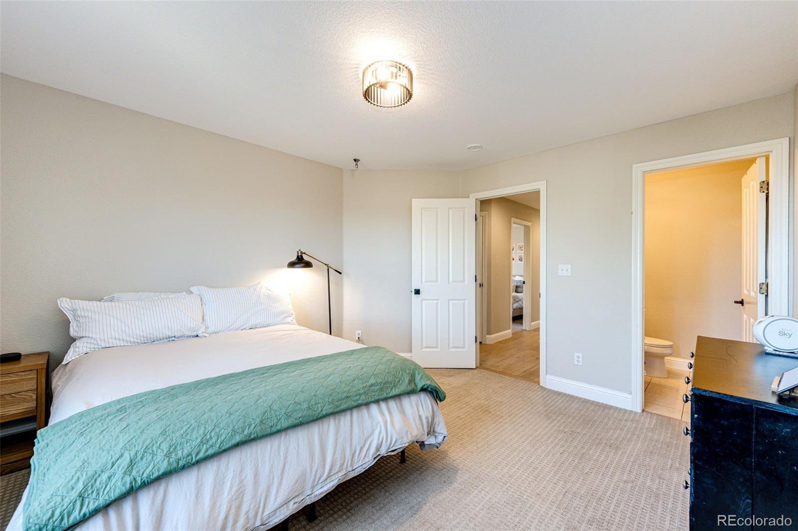 MLS Image #23 for 6163 s ouray way,aurora, Colorado