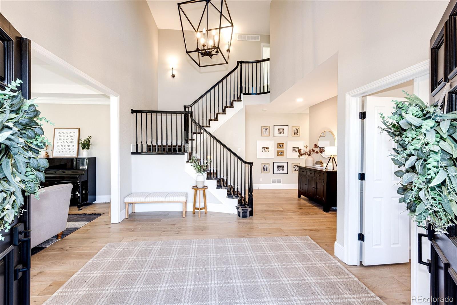 MLS Image #4 for 6163 s ouray way,aurora, Colorado