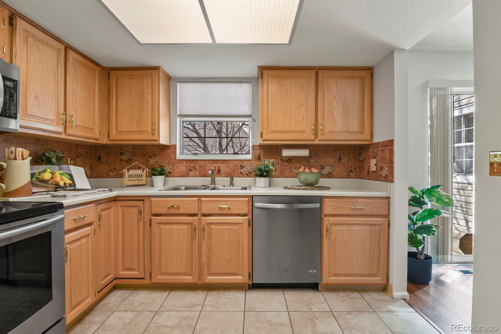 MLS Image #15 for 13787 e marina drive b,aurora, Colorado