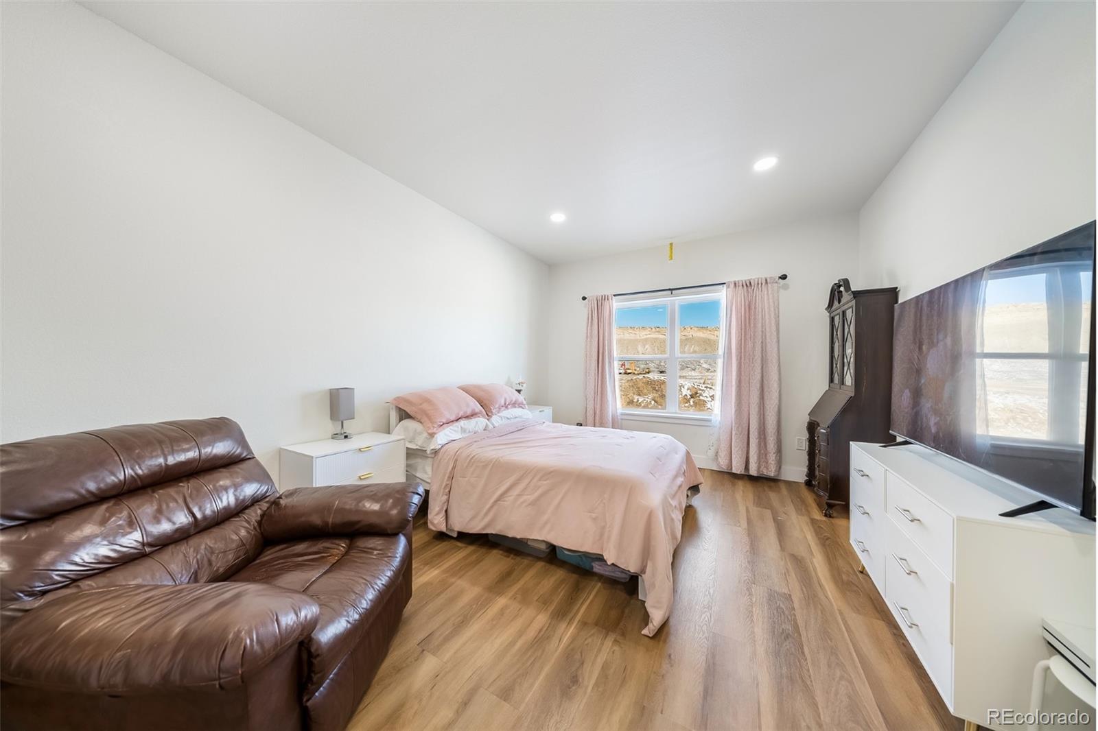 MLS Image #12 for 925  jackson avenue,kremmling, Colorado