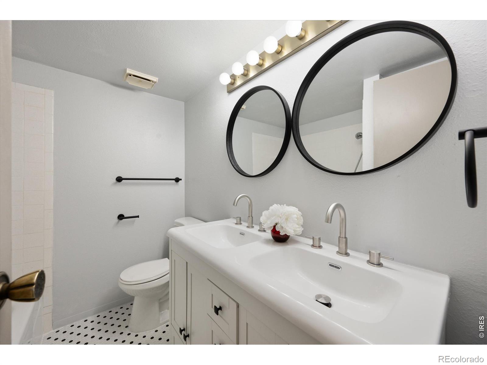 MLS Image #18 for 1705  heatheridge road,fort collins, Colorado