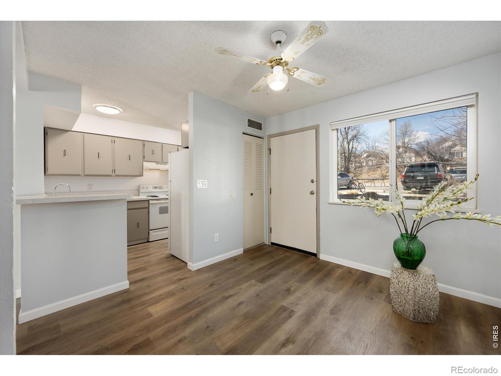MLS Image #2 for 1705  heatheridge road,fort collins, Colorado