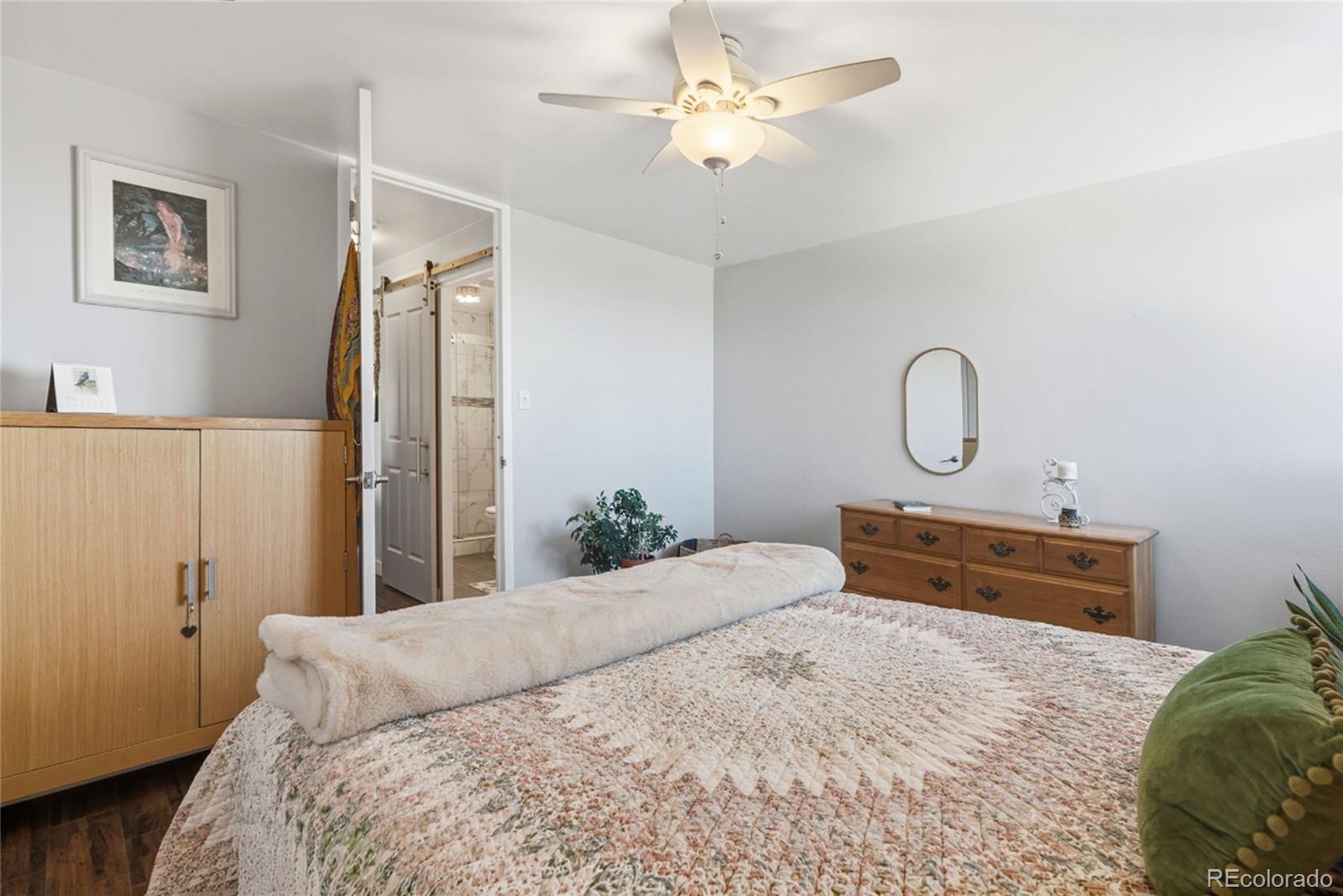 MLS Image #29 for 1200  vine street 4b,denver, Colorado