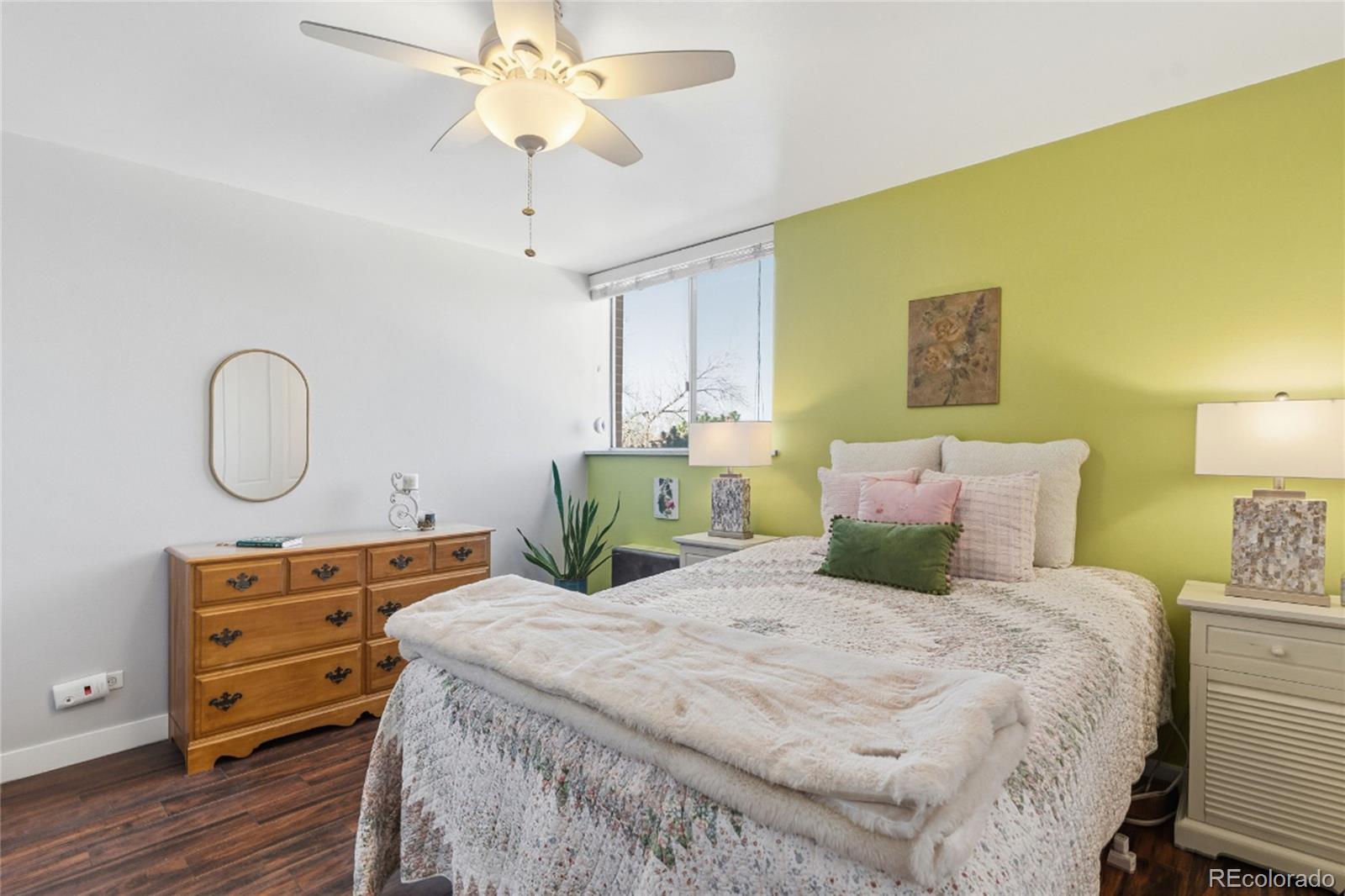 MLS Image #30 for 1200  vine street 4b,denver, Colorado
