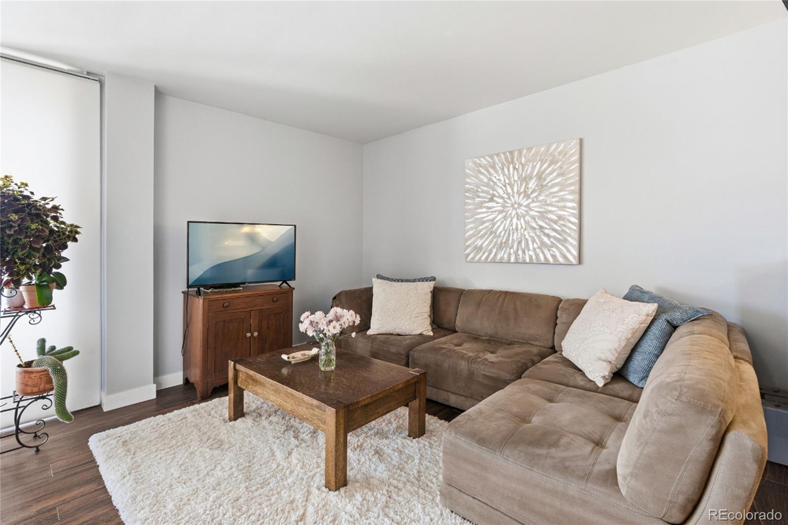 MLS Image #9 for 1200  vine street 4b,denver, Colorado