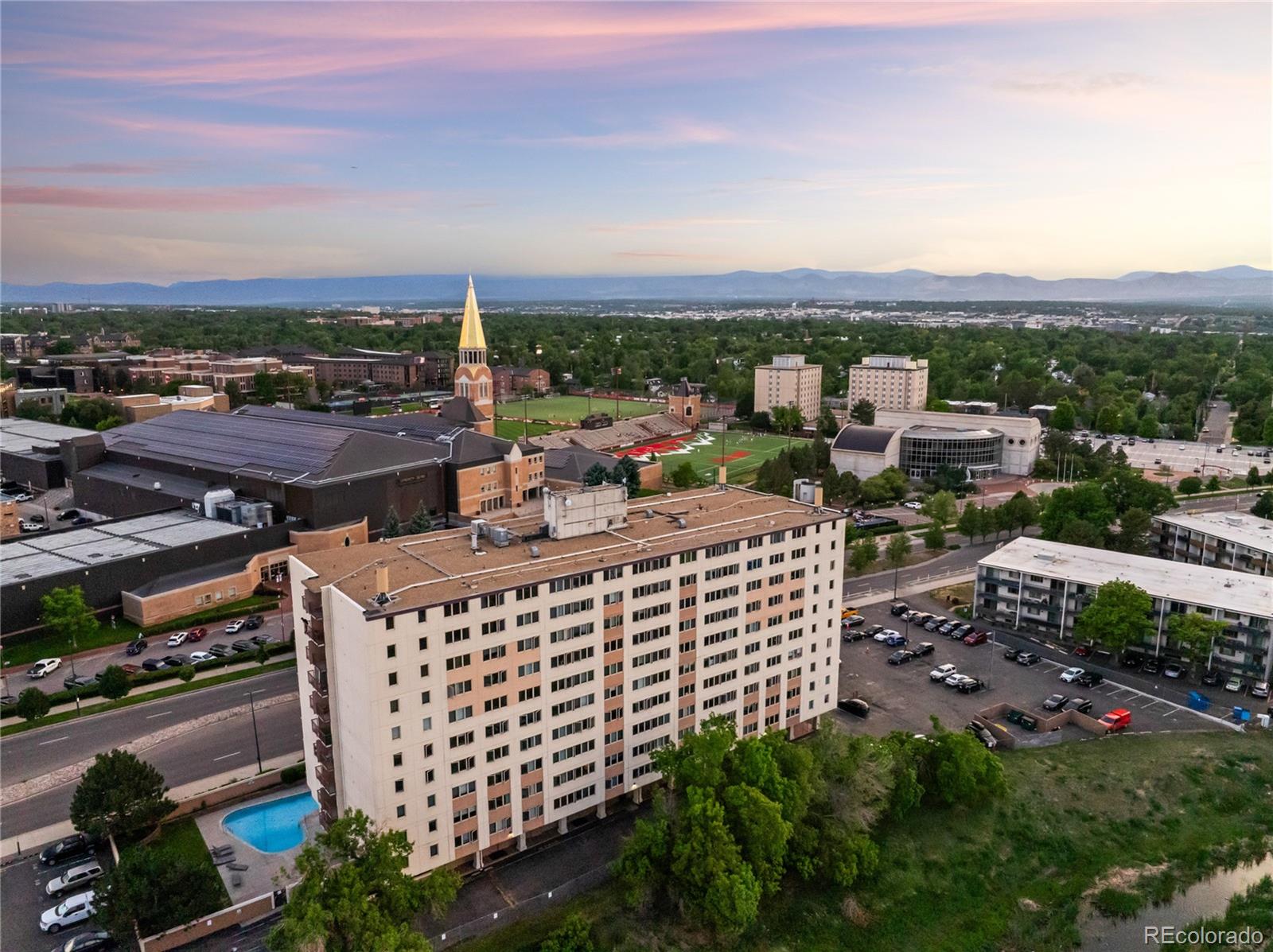 MLS Image #23 for 2225  buchtel boulevard 812,denver, Colorado