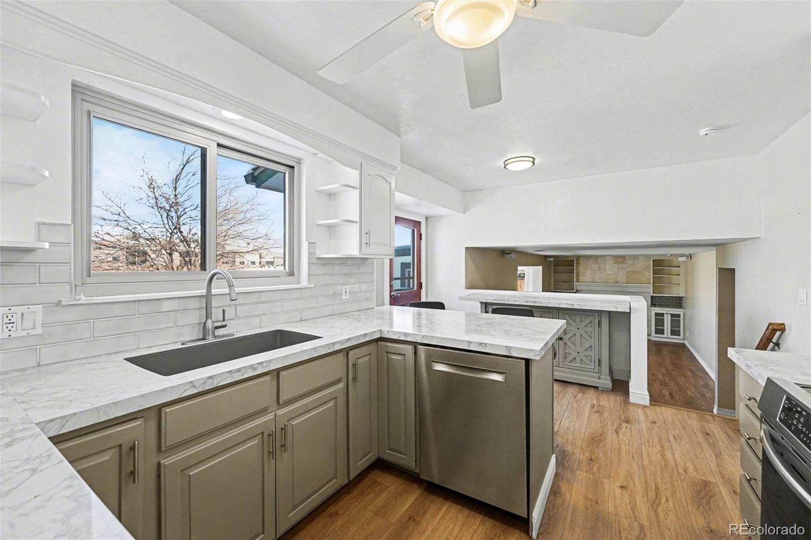 MLS Image #3 for 7237 w 83rd way,arvada, Colorado