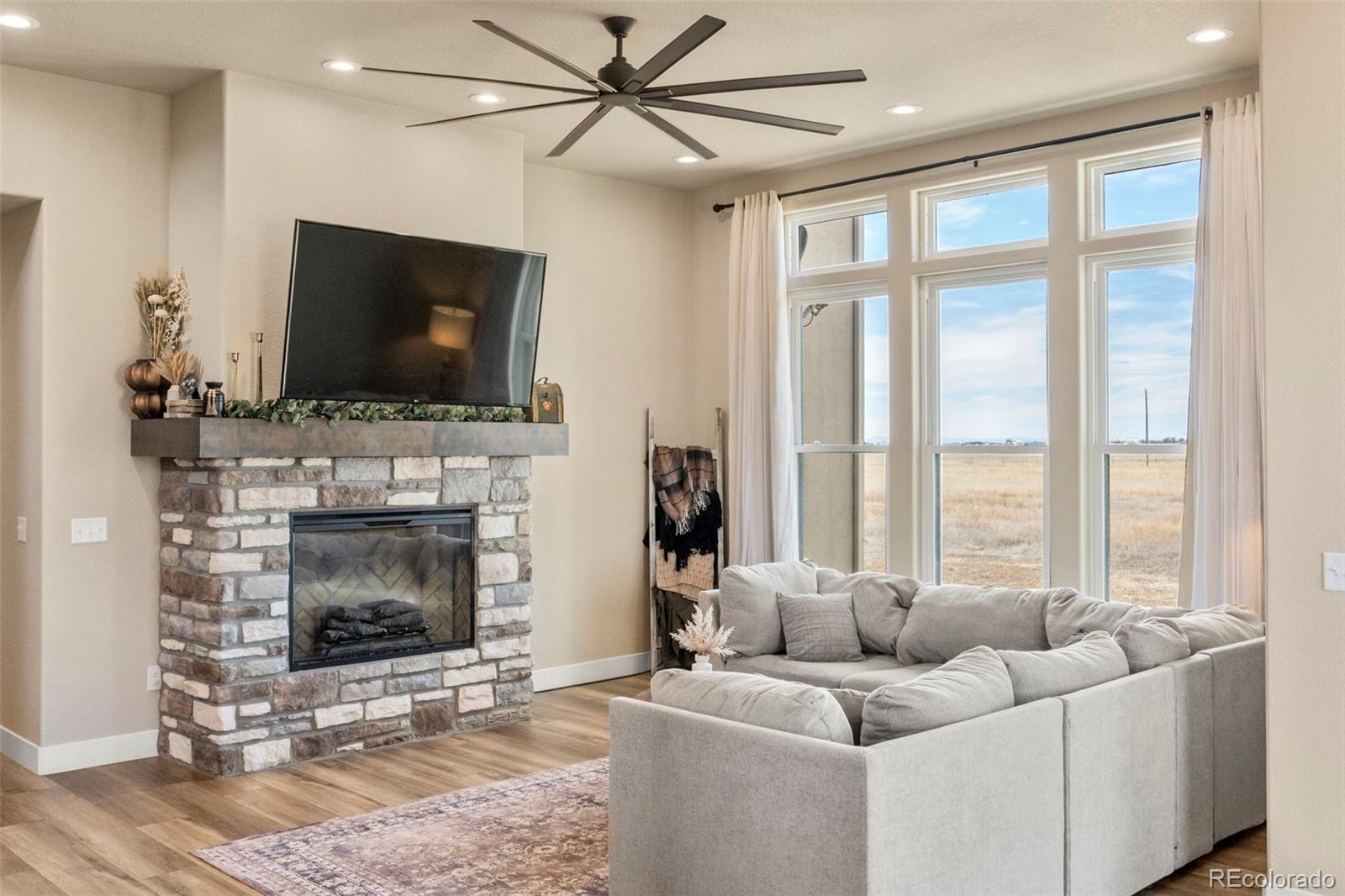 MLS Image #13 for 2480 n log road,calhan, Colorado
