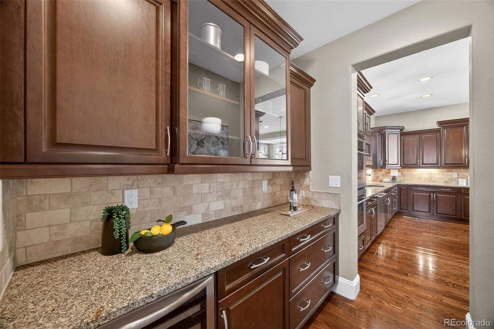 MLS Image #11 for 8104 e 25th drive,denver, Colorado