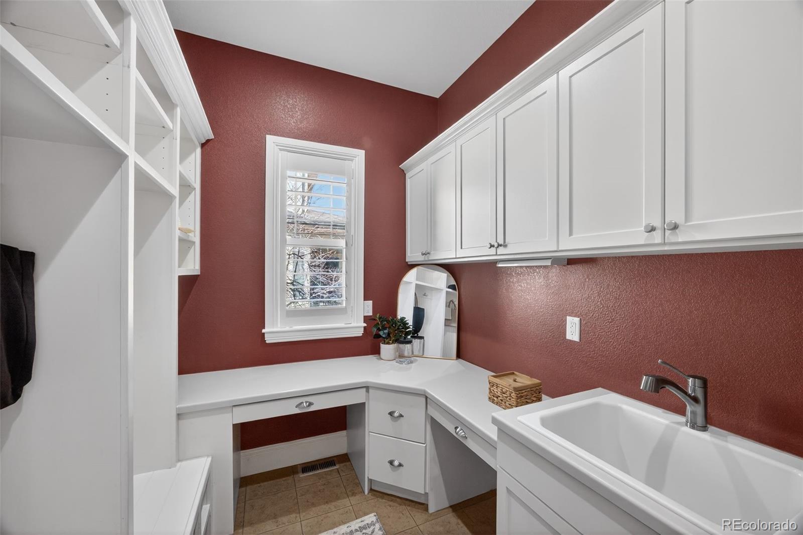 MLS Image #16 for 8104 e 25th drive,denver, Colorado