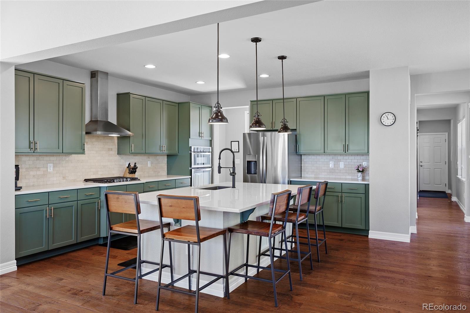 MLS Image #10 for 8598 e 50th avenue,denver, Colorado