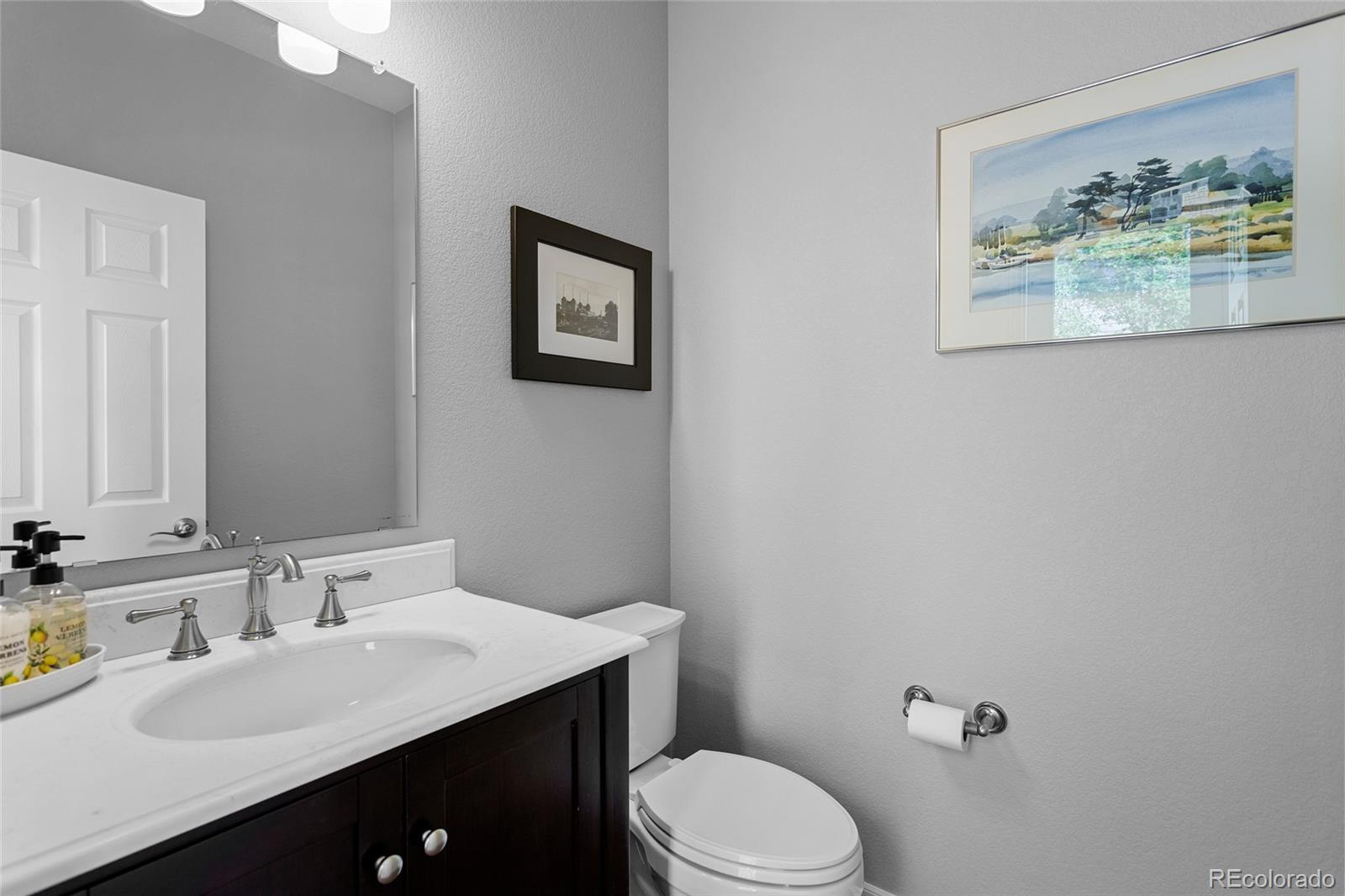 MLS Image #16 for 8598 e 50th avenue,denver, Colorado