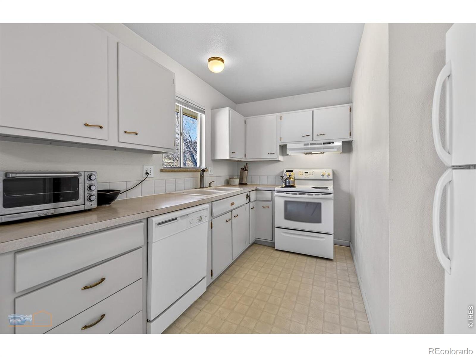 MLS Image #11 for 623  hartford drive,boulder, Colorado