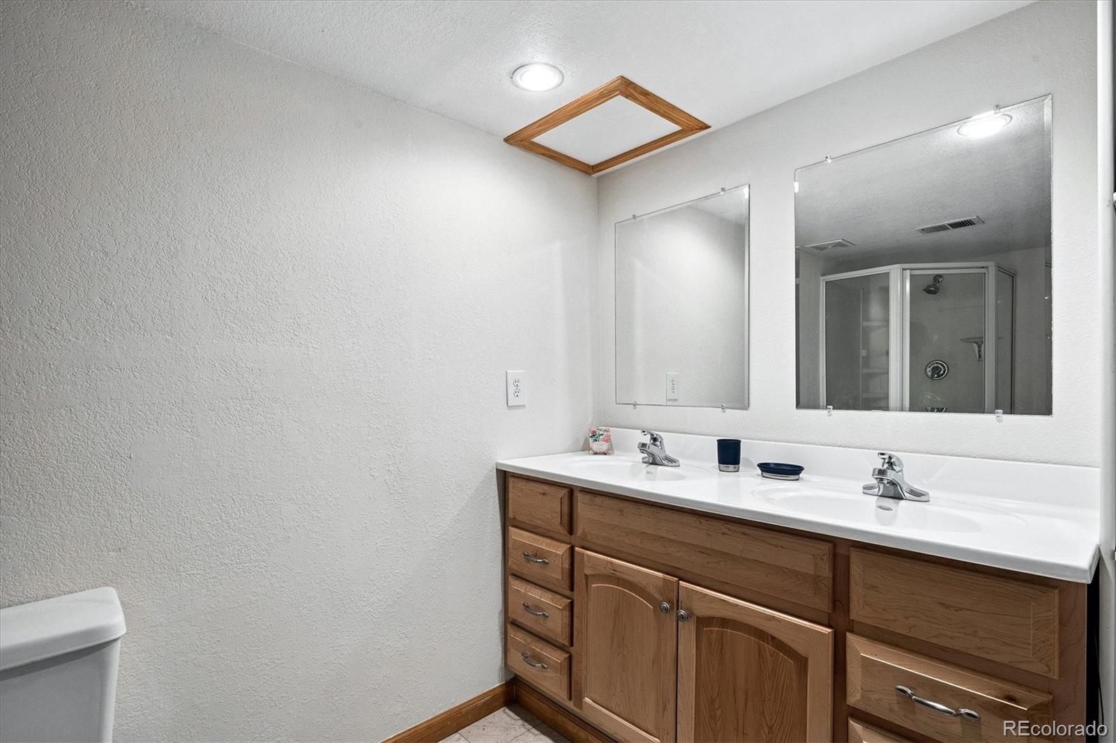 MLS Image #20 for 7640 e gunnison place,denver, Colorado