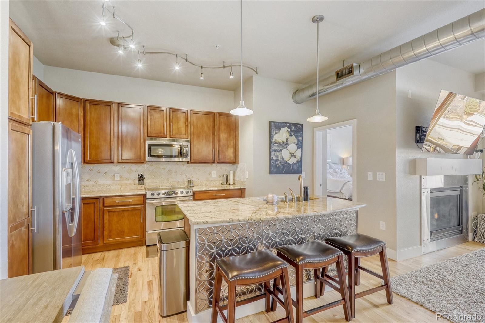 MLS Image #8 for 10111  inverness main street,englewood, Colorado