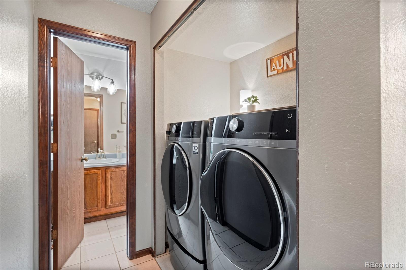 MLS Image #13 for 8254 s reed street,littleton, Colorado