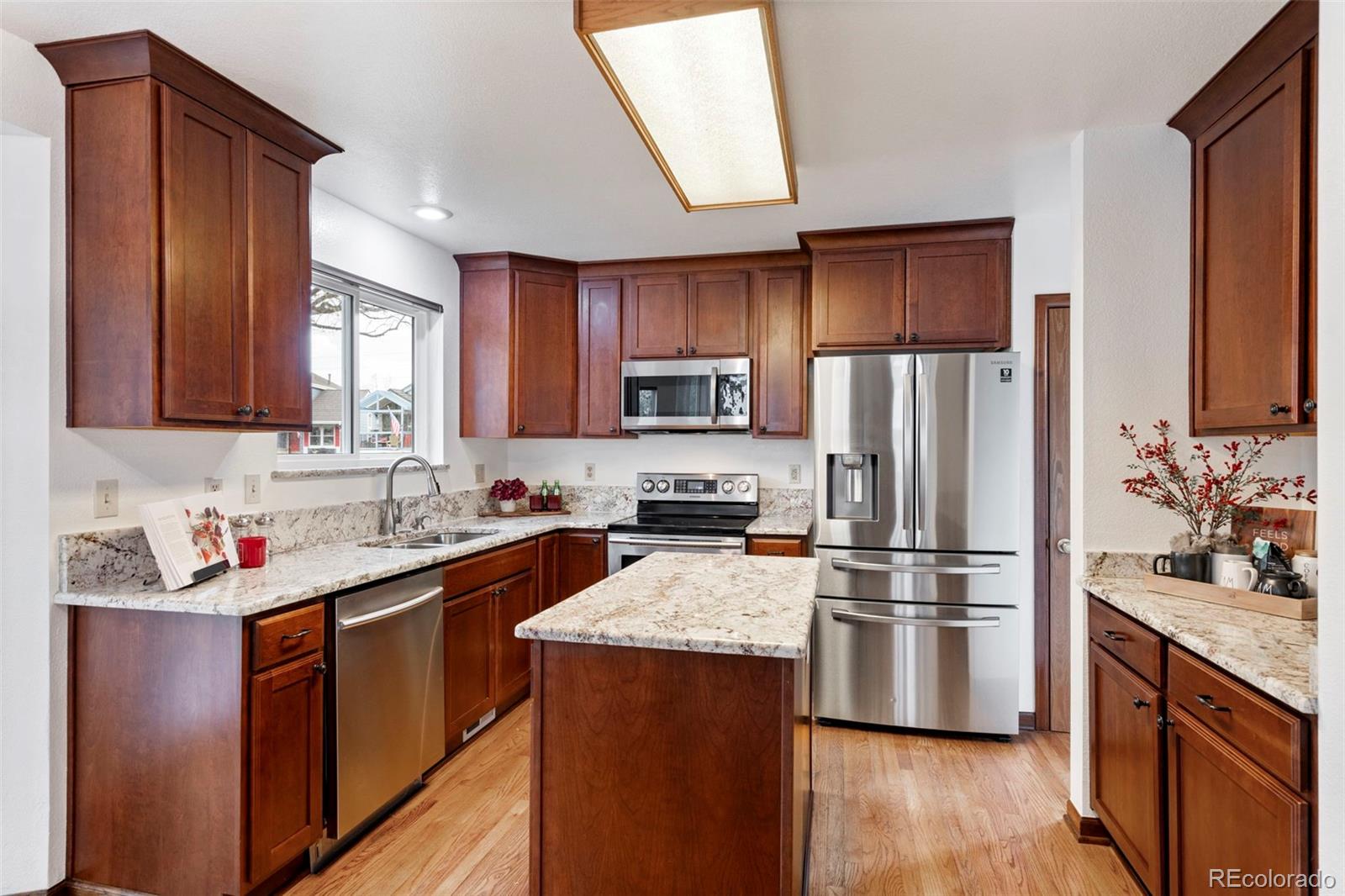 MLS Image #6 for 8254 s reed street,littleton, Colorado