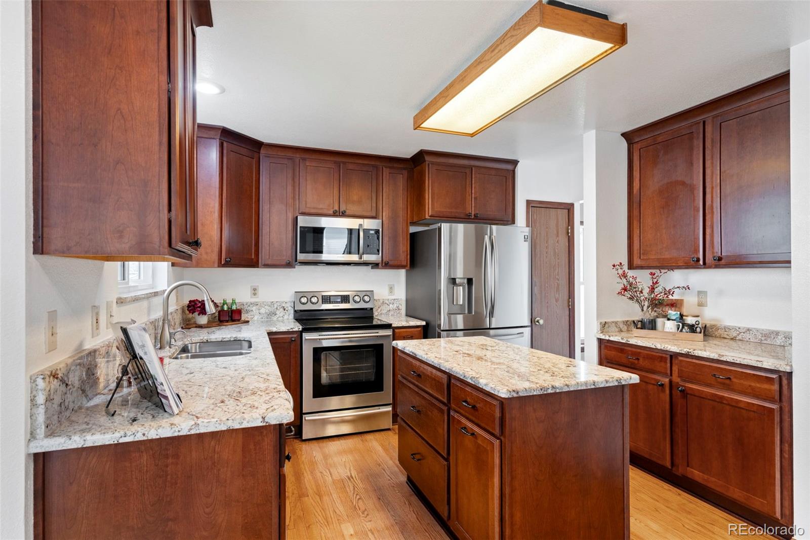 MLS Image #7 for 8254 s reed street,littleton, Colorado