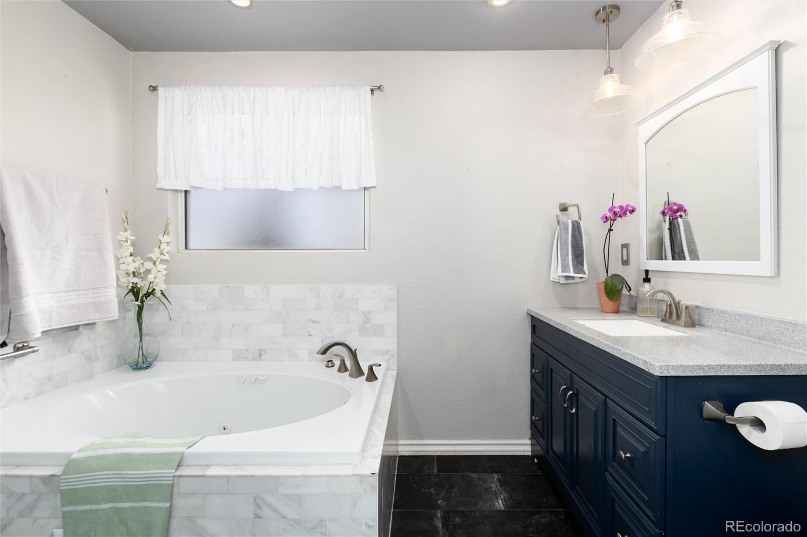 MLS Image #19 for 6424 w center avenue,lakewood, Colorado