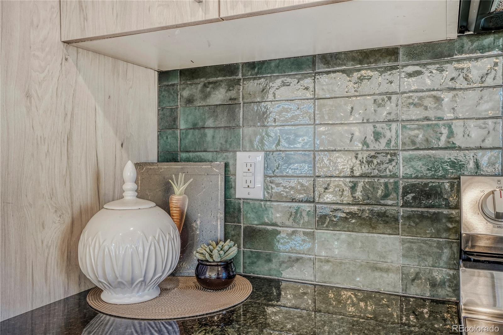 MLS Image #10 for 1000  xenon street,golden, Colorado