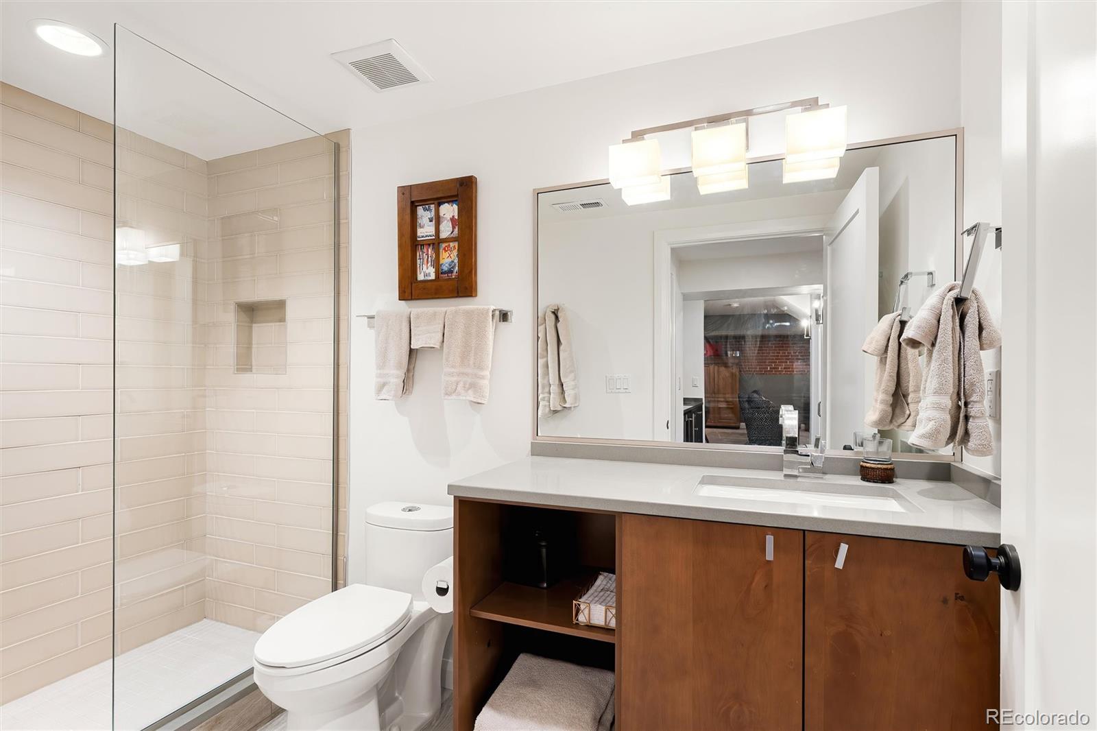 MLS Image #38 for 601 s race street,denver, Colorado
